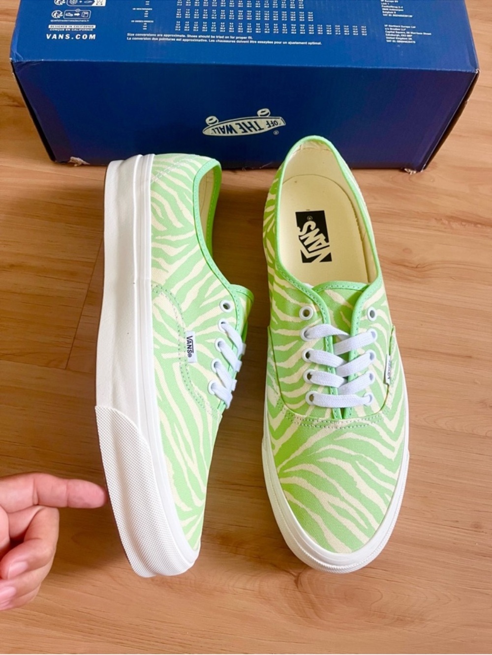 Vans Premium Authentic Shoe Women 8.5 US - Picture 8 of 13
